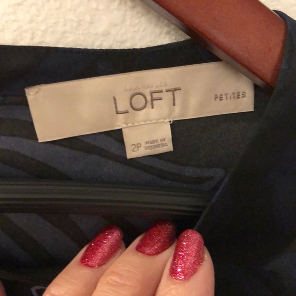 Ann Taylor Loft petite dress - Picture 2 of 6